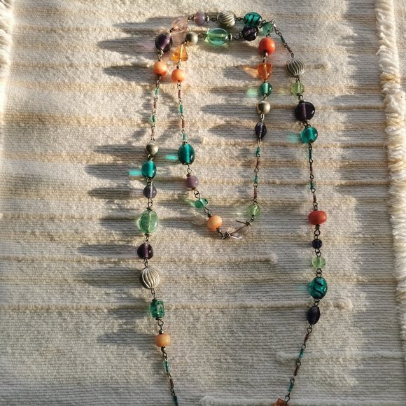 Long, beaded necklace - Picture 2 of 3
